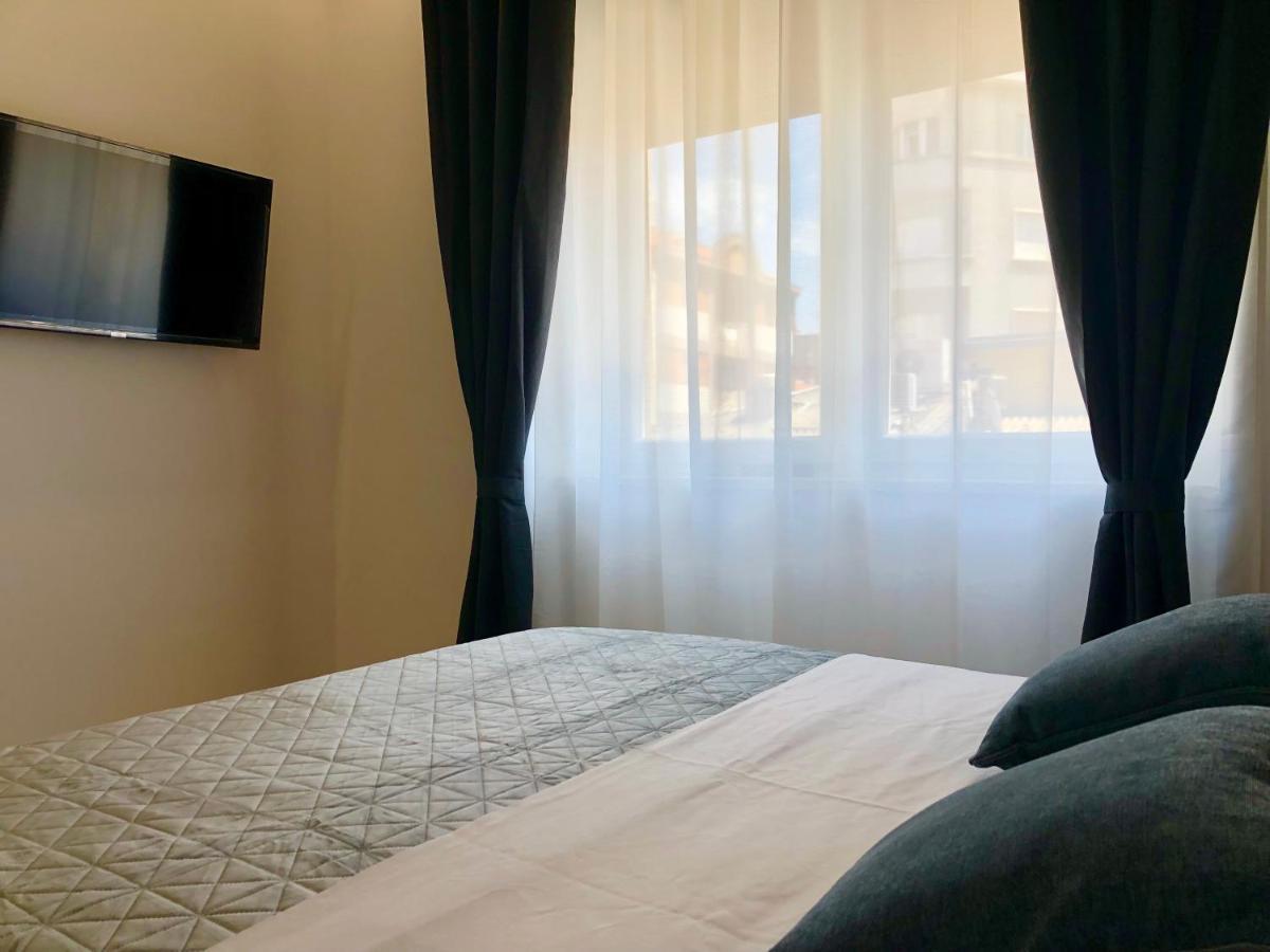 Hedone City Luxury Apartments With Free Parking 普拉 外观 照片