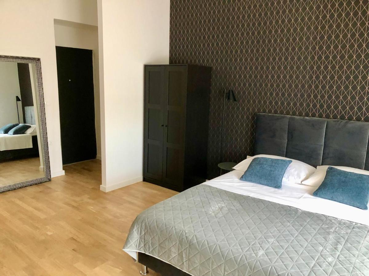 Hedone City Luxury Apartments With Free Parking 普拉 外观 照片