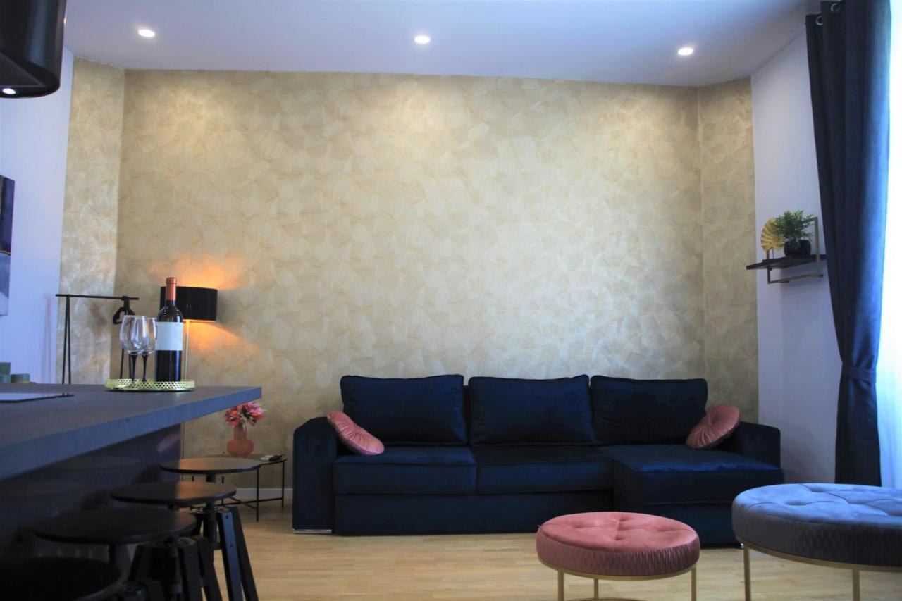 Hedone City Luxury Apartments With Free Parking 普拉 外观 照片