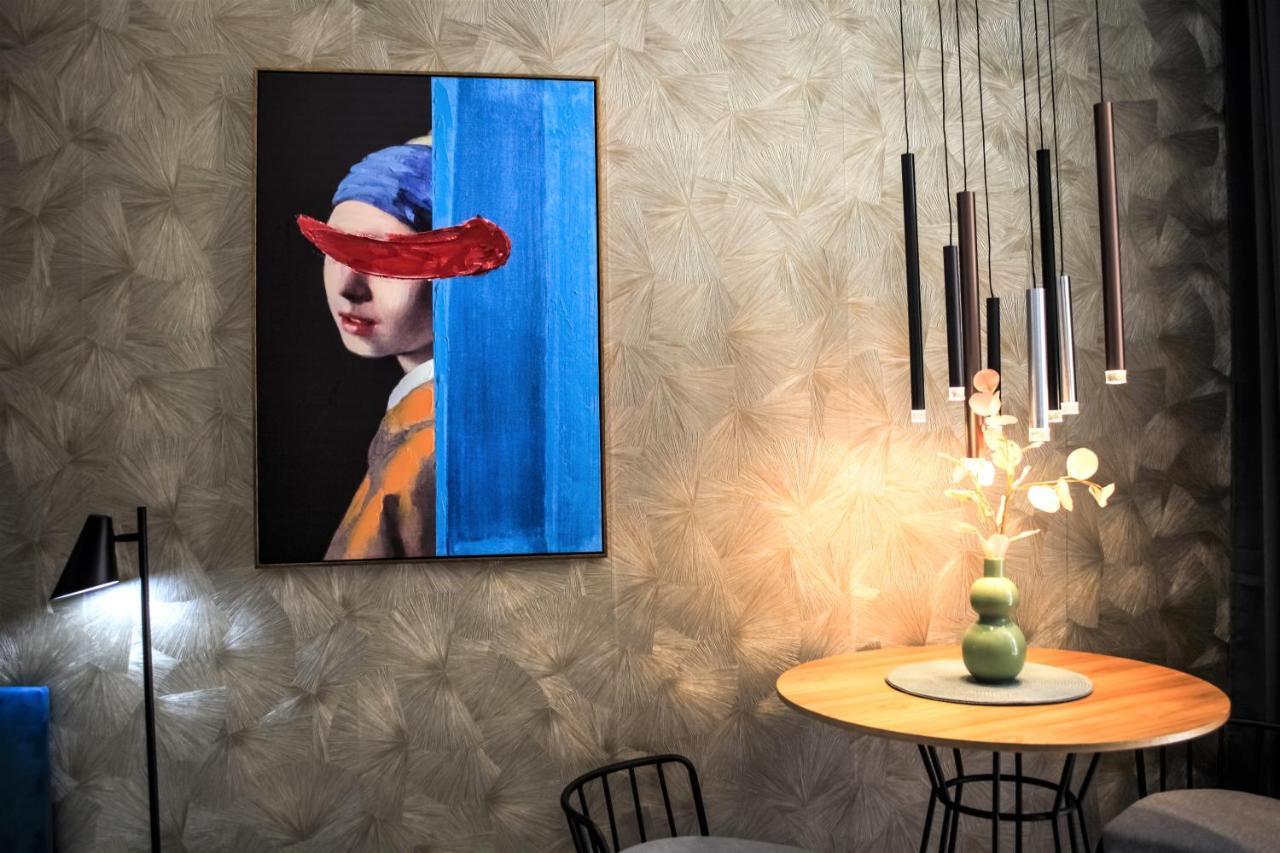 Hedone City Luxury Apartments With Free Parking 普拉 外观 照片